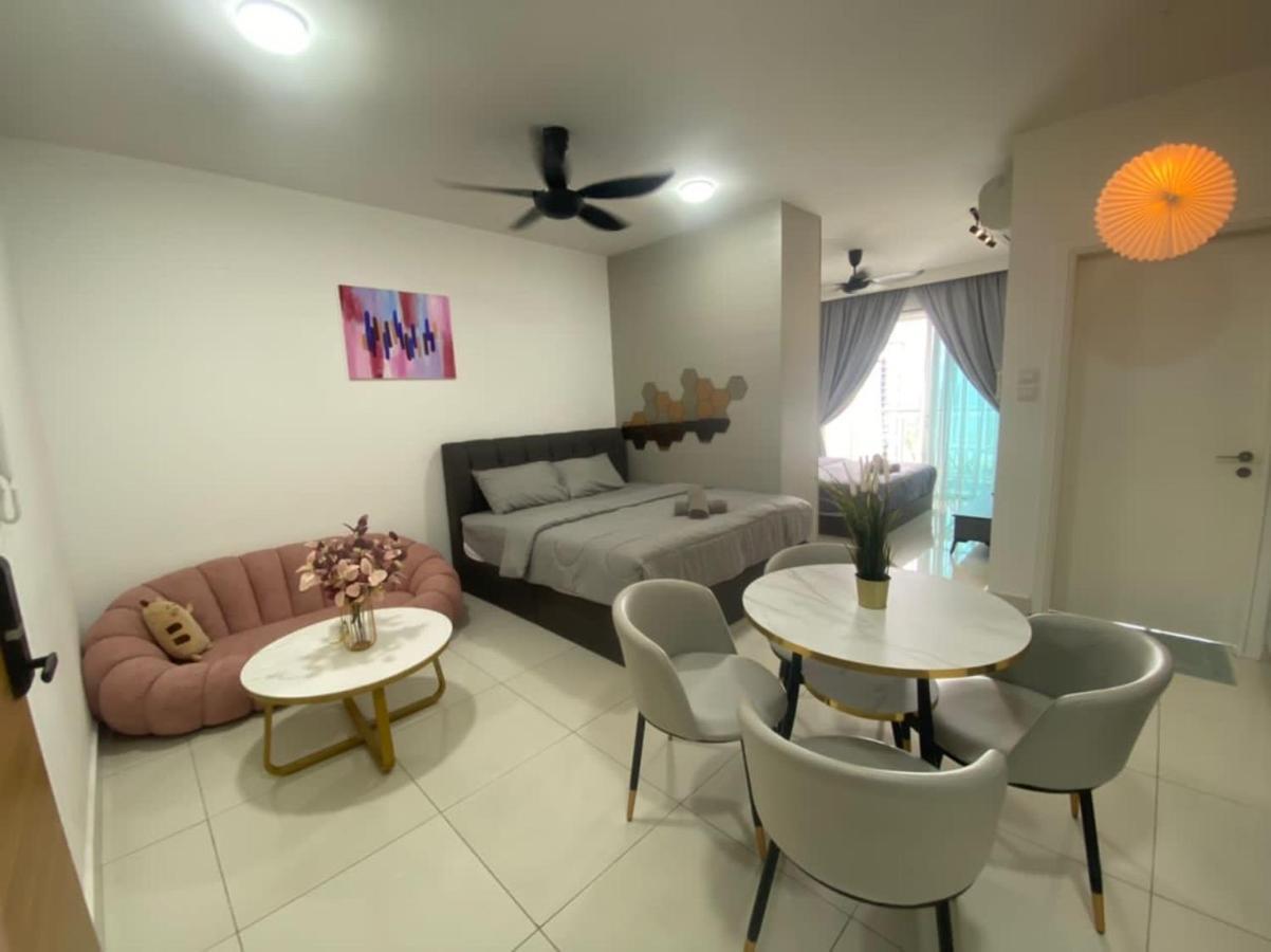 Teega Suites, Puteri Harbour, Iskandar Puteri Nusajaya  Buitenkant foto